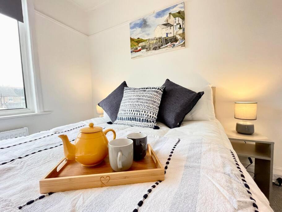 Portsmouth 3 Bedroom Getaway, Sleeps 6 מראה חיצוני תמונה